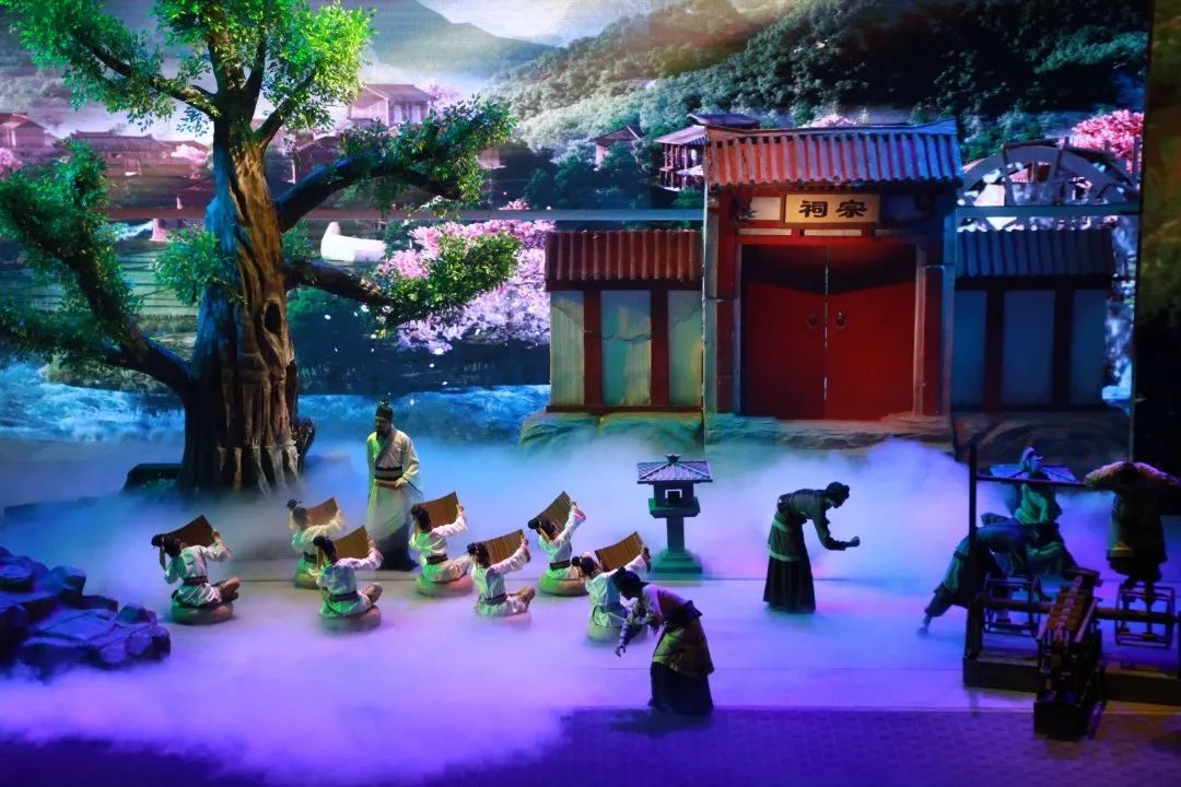 少妇AAA级久久久无码精品片