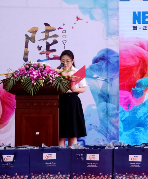 少妇AAA级久久久无码精品片