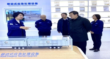 少妇AAA级久久久无码精品片